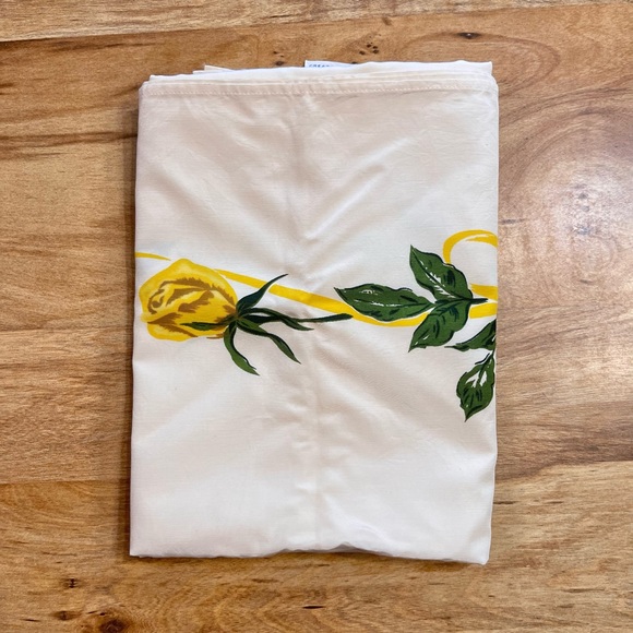 Vintage Tablecloth - Picture 9 of 9